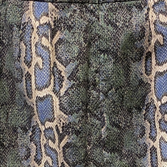 Ann Taylor Loft Snakeskin Python Print Skirt Blue Green Size 8 Animal Print - Picture 4 of 11